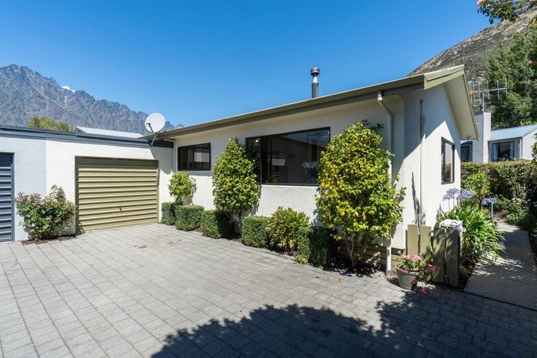 Photo of property in 23b Kawarau Place, Frankton, Queenstown, 9300