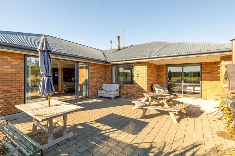 Photo of property in 2233 South Eyre Road, Eyrewell, Rangiora, 7476