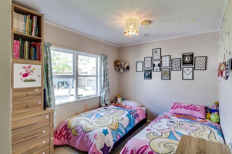 Photo of property in 95 Bill Hercock Street, Pirimai, Napier, 4112