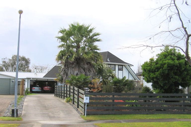 Photo of property in 5 Mckain Place, Fitzroy, Hamilton, 3206