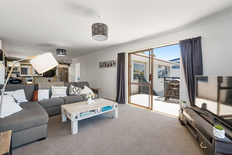 Photo of property in 81 Bremworth Avenue, Dinsdale, Hamilton, 3204