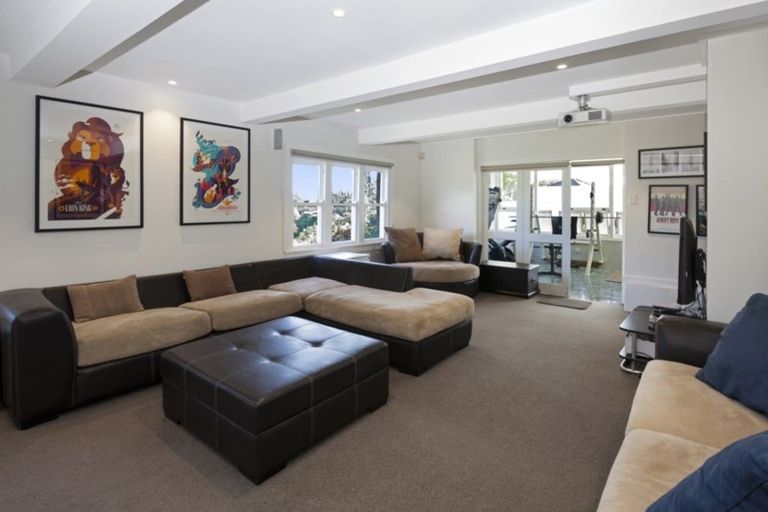 Photo of property in 13 Crichton Terrace, Cashmere, Christchurch, 8022