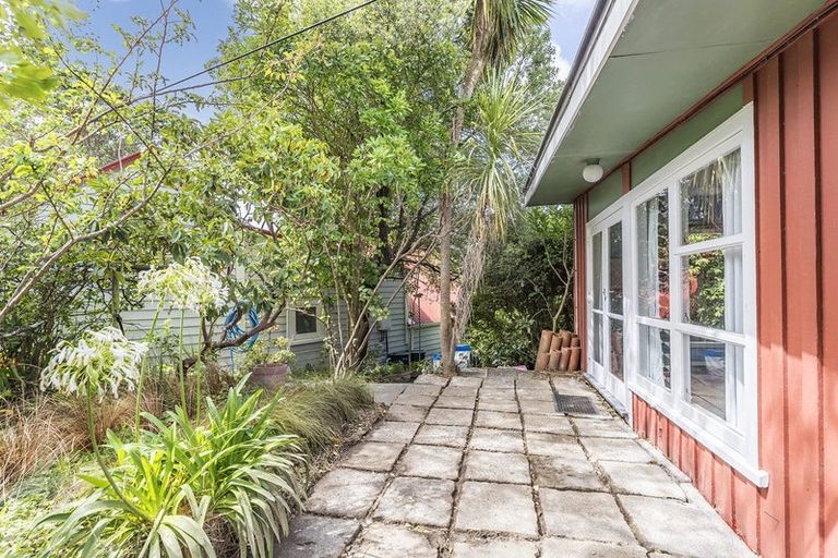 Photo of property in 41 Glenbervie Terrace, Thorndon, Wellington, 6011