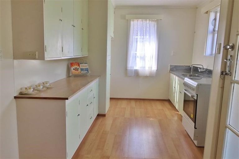 Photo of property in 12 Warrimoo Street, Paraparaumu, 5032