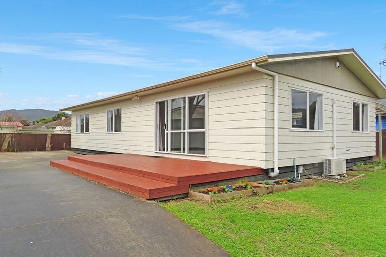Photo of property in 26 Harrison Crescent, Avalon, Lower Hutt, 5011