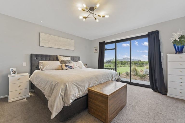 Photo of property in 9 Oriwa Lane, Levin, 5571