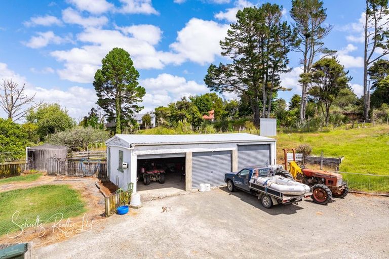 Photo of property in 1820 State Highway 12, Paparoa, 0571