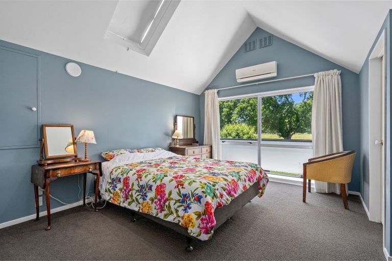 Photo of property in 71 Carlyle Street, Leamington, Cambridge, 3432