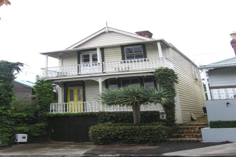 Photo of property in 17 Gunson Street, Freemans Bay, Auckland, 1011