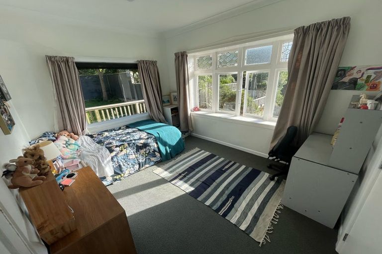 Photo of property in 1/44 Ribble Street, Island Bay, Wellington, 6023