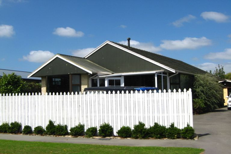 Photo of property in 40 Stanton Crescent, Hoon Hay, Christchurch, 8025