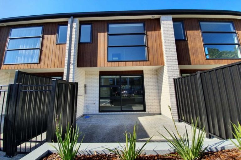 Photo of property in 1/36 Seventh Avenue, Tauranga, 3110