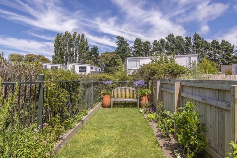 Photo of property in 8 Dave Jamieson Lane, Hillmorton, Christchurch, 8024