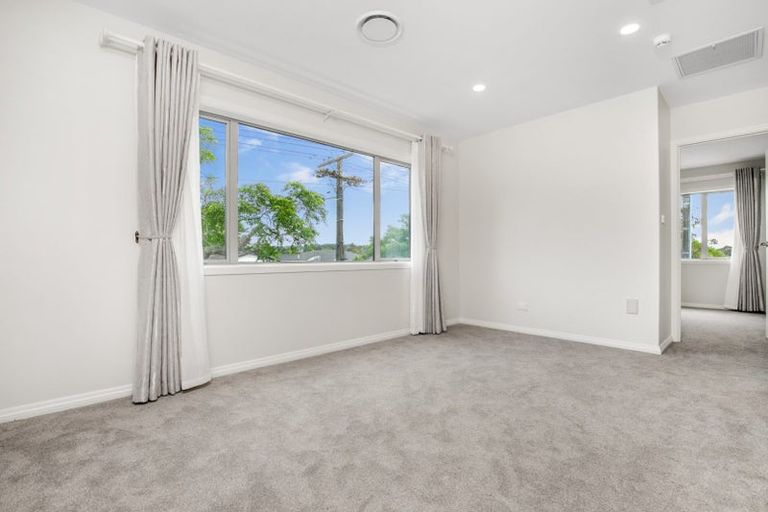 Photo of property in 1a Surrey Street, Manurewa, Auckland, 2102