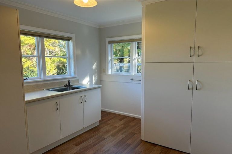 Photo of property in 133 Kawiu Road, Levin, 5510