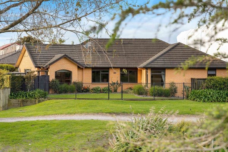 Photo of property in 9 Maldives Way, Papamoa Beach, Papamoa, 3118