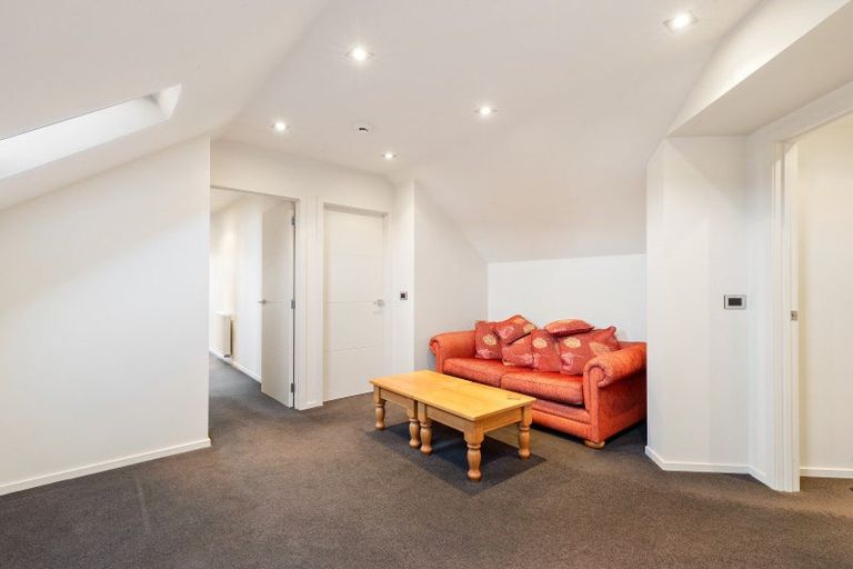 Photo of property in 1 Scott Terrace, Cromwell, 9310