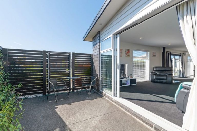 Photo of property in 44 Shadbolt Lane, Rolleston, 7614