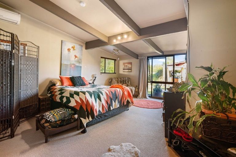 Photo of property in 10 Urquhart Place, Fairy Springs, Rotorua, 3015