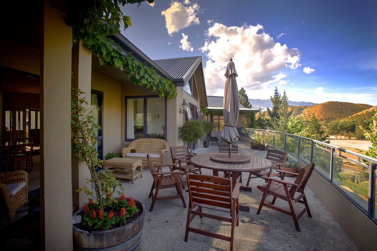 Photo of property in 25 Lowburn Valley Road, Lowburn, Cromwell, 9384