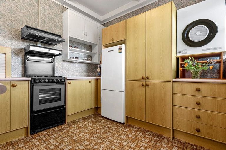 Photo of property in 16 Egremont Street, Belmont, Auckland, 0622