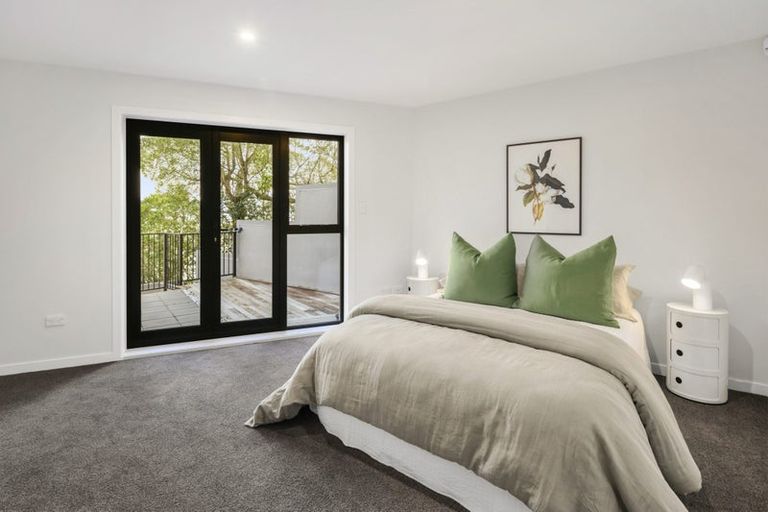 Photo of property in 1/25 Thane Road, Roseneath, Wellington, 6011