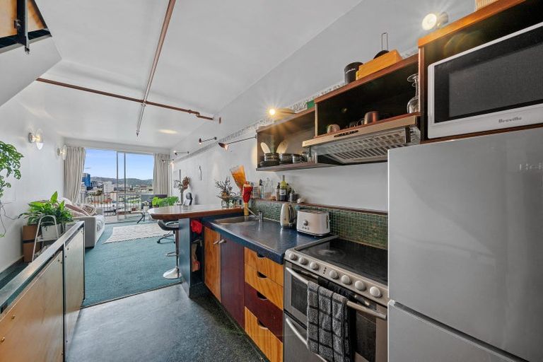 Photo of property in Qba Apartments, 51 Webb Street, Mount Cook, Wellington, 6011