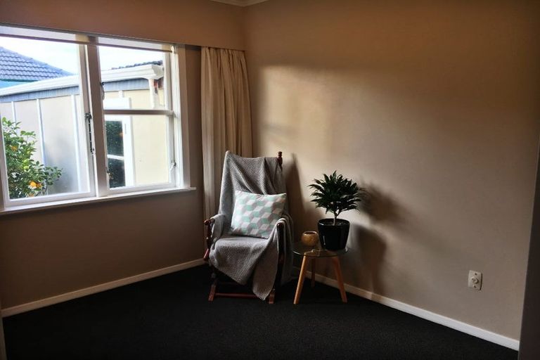 Photo of property in 37a Porutu Street, Fairfield, Lower Hutt, 5011