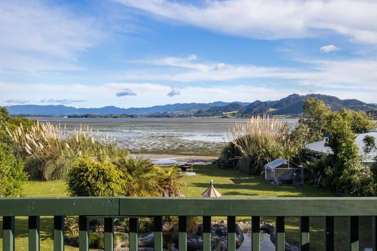Photo of property in 35a Waione Avenue, Athenree, Katikati, 3177