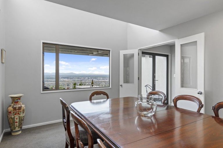 Photo of property in 3 Allom Lane, Cashmere, Christchurch, 8022