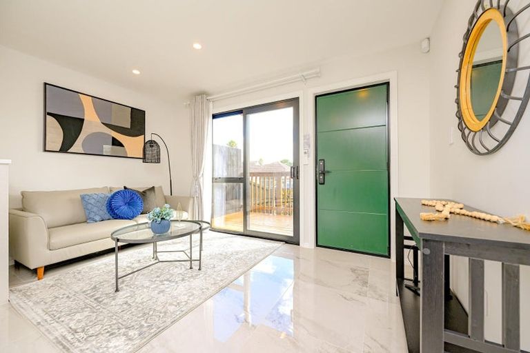 Photo of property in 460 Massey Road, Mangere East, Auckland, 2024