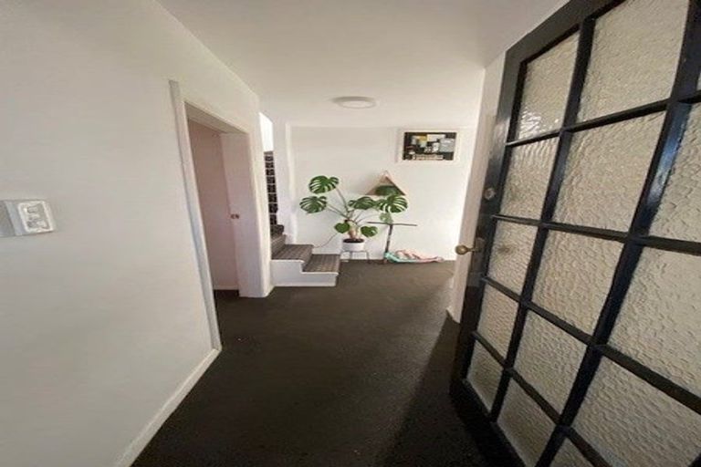 Photo of property in 14 Denvir Street, Strowan, Christchurch, 8052