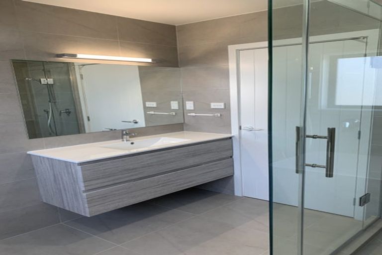 Photo of property in 49a Elliot Street, Howick, Auckland, 2014