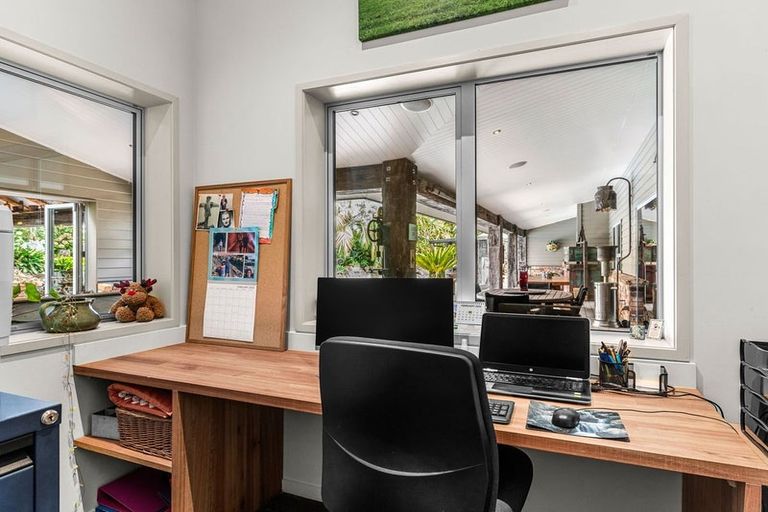 Photo of property in 632 Kara Road, Kokopu, Whangarei, 0179