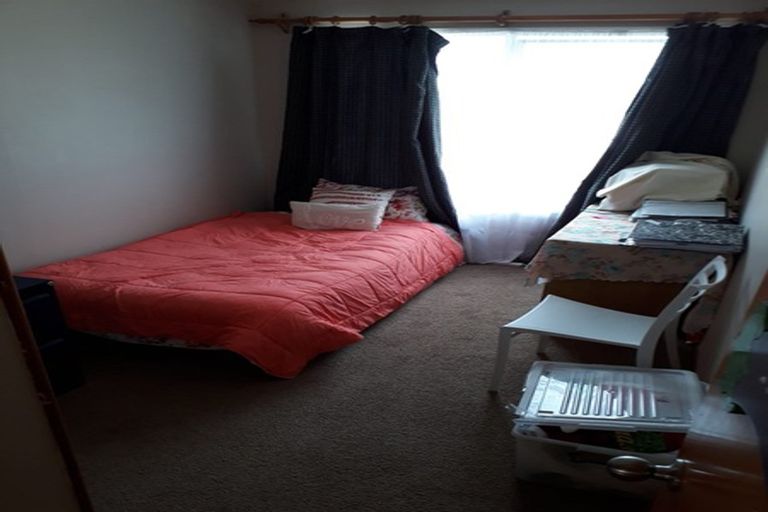 Photo of property in 43 Walworth Avenue, Pakuranga Heights, Auckland, 2010