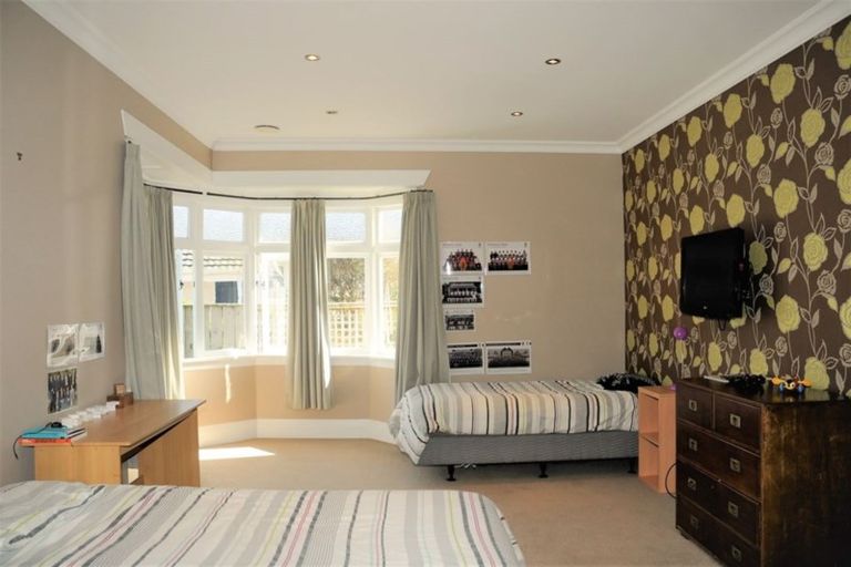 Photo of property in 64 Cole Street, Masterton, 5810