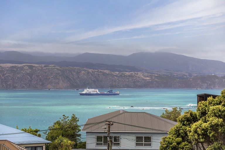 Photo of property in 71a Sidlaw Street, Strathmore Park, Wellington, 6022