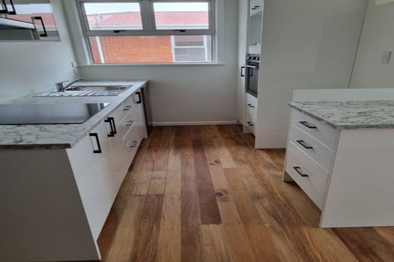 Photo of property in 38 Cowling Road, Hurdon, New Plymouth, 4310