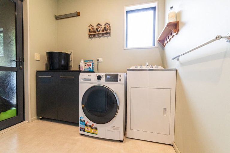 Photo of property in 5693 West Coast Road, Springfield, 7681