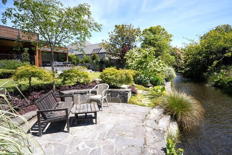 Photo of property in 35 Poynder Avenue, Merivale, Christchurch, 8014