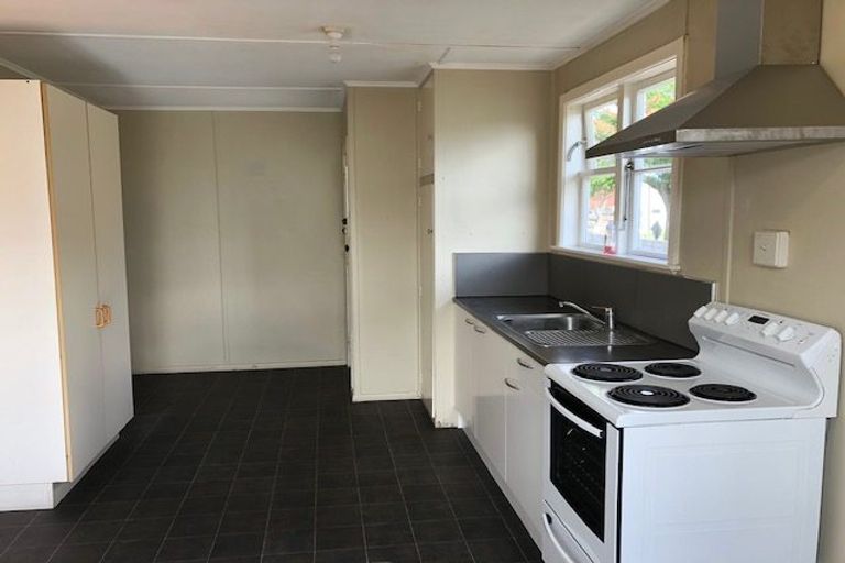 Photo of property in 577 Queen Street East, Levin, 5510