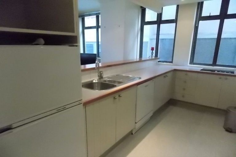 Photo of property in Kelvin House, 1g/16 The Terrace, Wellington Central, Wellington, 6011