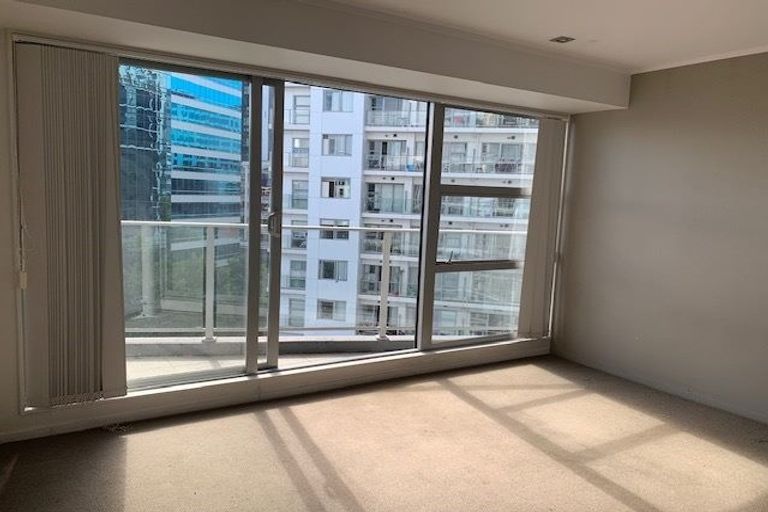 Photo of property in The Volt Apartments, 902/430 Queen Street, Auckland Central, Auckland, 1010
