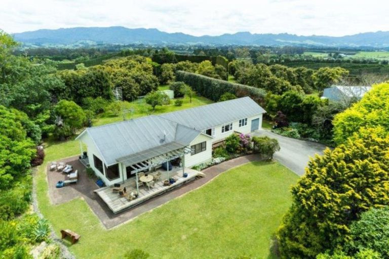 Photo of property in 1 Banks Drive, Aongatete, Katikati, 3181