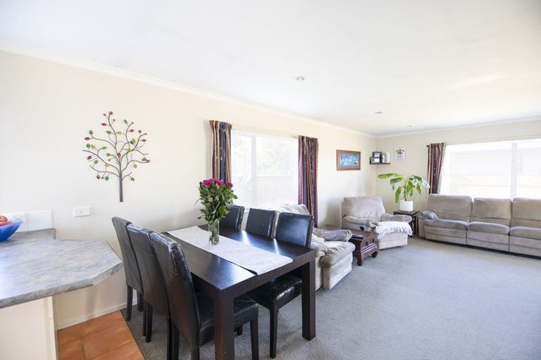 Photo of property in 8a Barton Avenue, Marewa, Napier, 4110