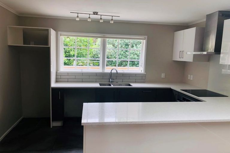 Photo of property in 25 Kent Terrace, Taradale, Napier, 4112