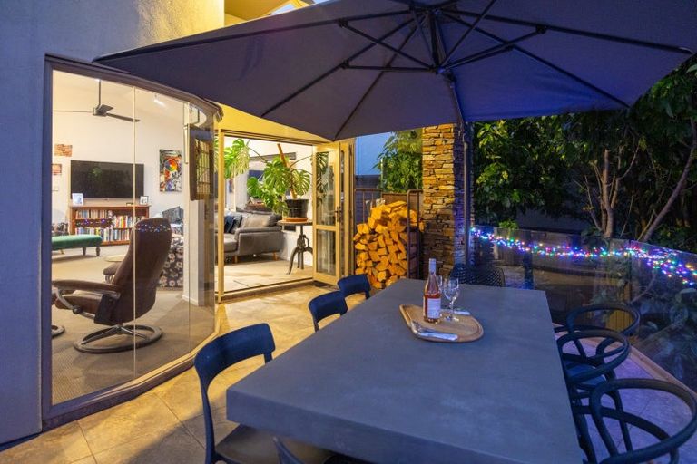 Photo of property in 3 Windsor Street, Terrace End, Palmerston North, 4410