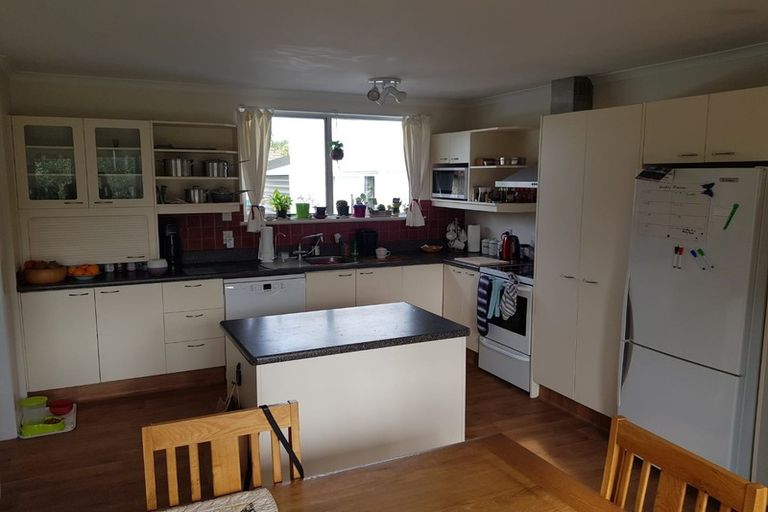 Photo of property in 36 Geddis Street, Rangiora, 7400