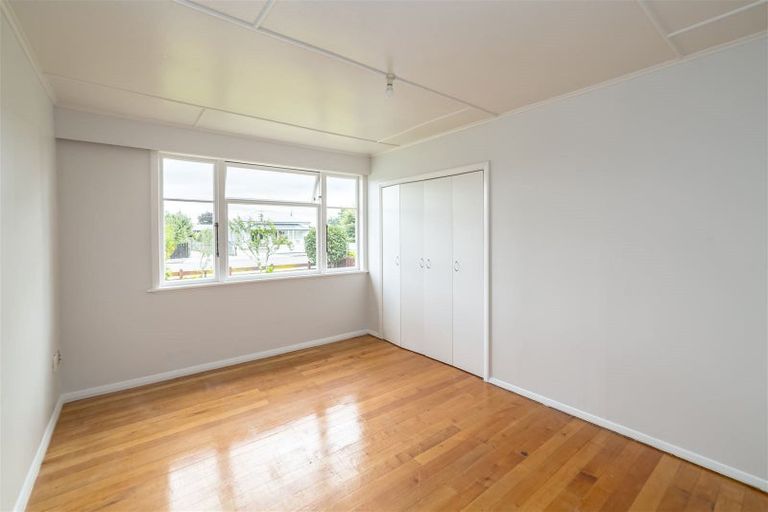 Photo of property in 26 Kent Street, Carterton, 5713