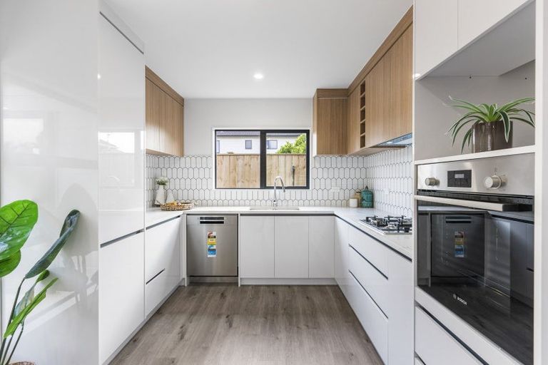 Photo of property in 36b Sunnyside Crescent, Papatoetoe, Auckland, 2025